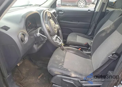 2014 Jeep Patriot Latitude z USA, uszkodzony, nr VIN 1C4NJRFB4ED856000